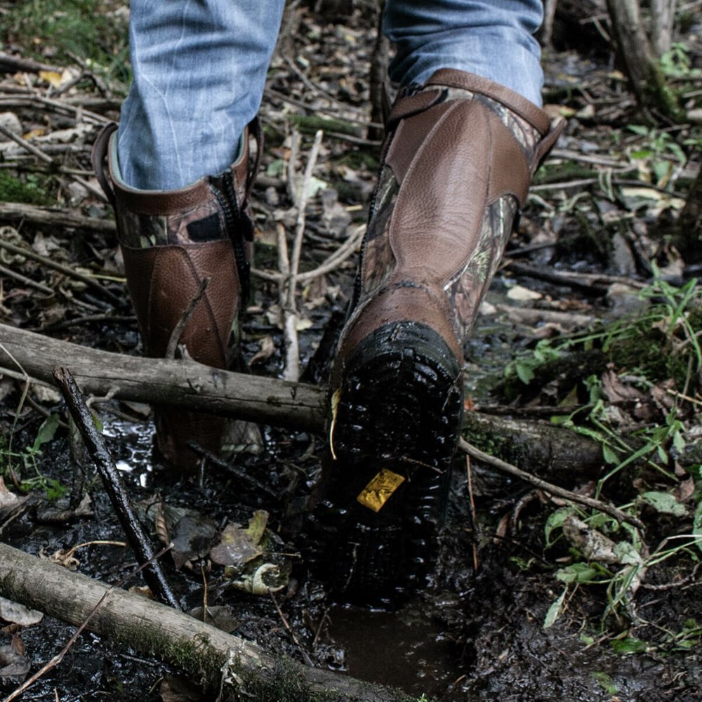 Brown Men's Thorogood Snake Boot Waterproof 17″ Mossy Oak® Break-up Country® Hunting Boots | 86429-NXLV